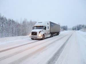 tips for safe driving for truckers in the snow