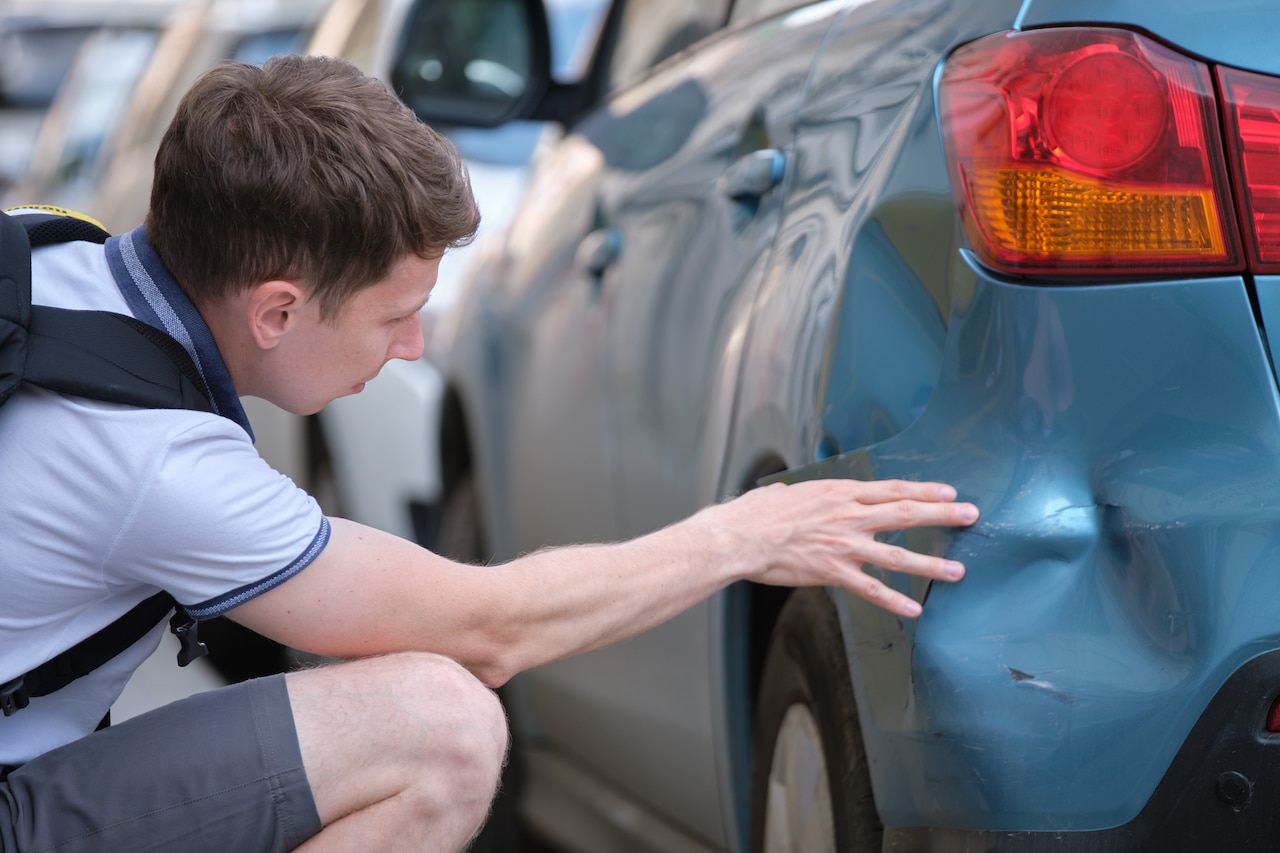 You are currently viewing What to Do After a Parking Lot Accident: Your 5 Step Checklist