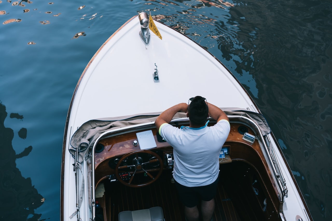 Read more about the article 12 Helpful Tips for Buying Watercraft Insurance