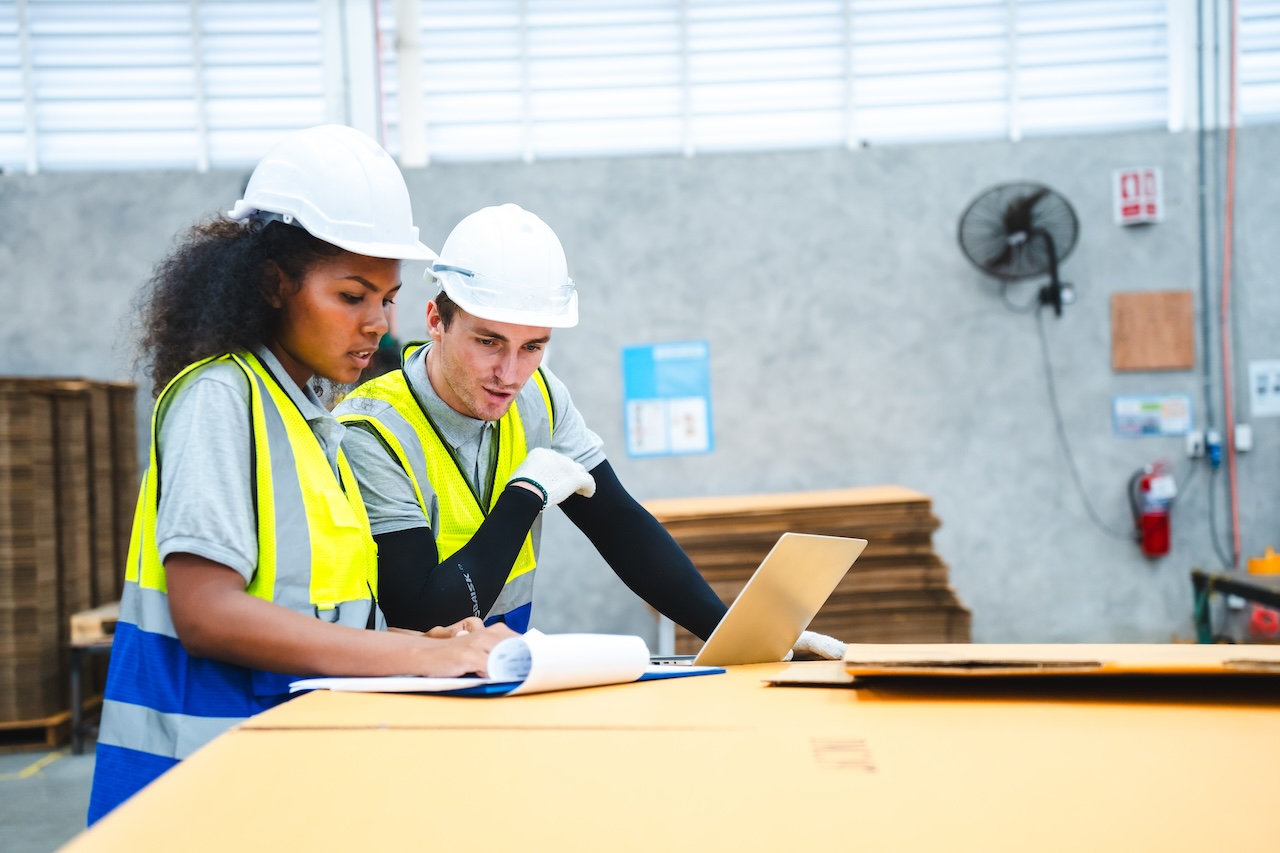 You are currently viewing Workers’ Compensation Insurance FAQ: A Quick Guide for Small Business Owners